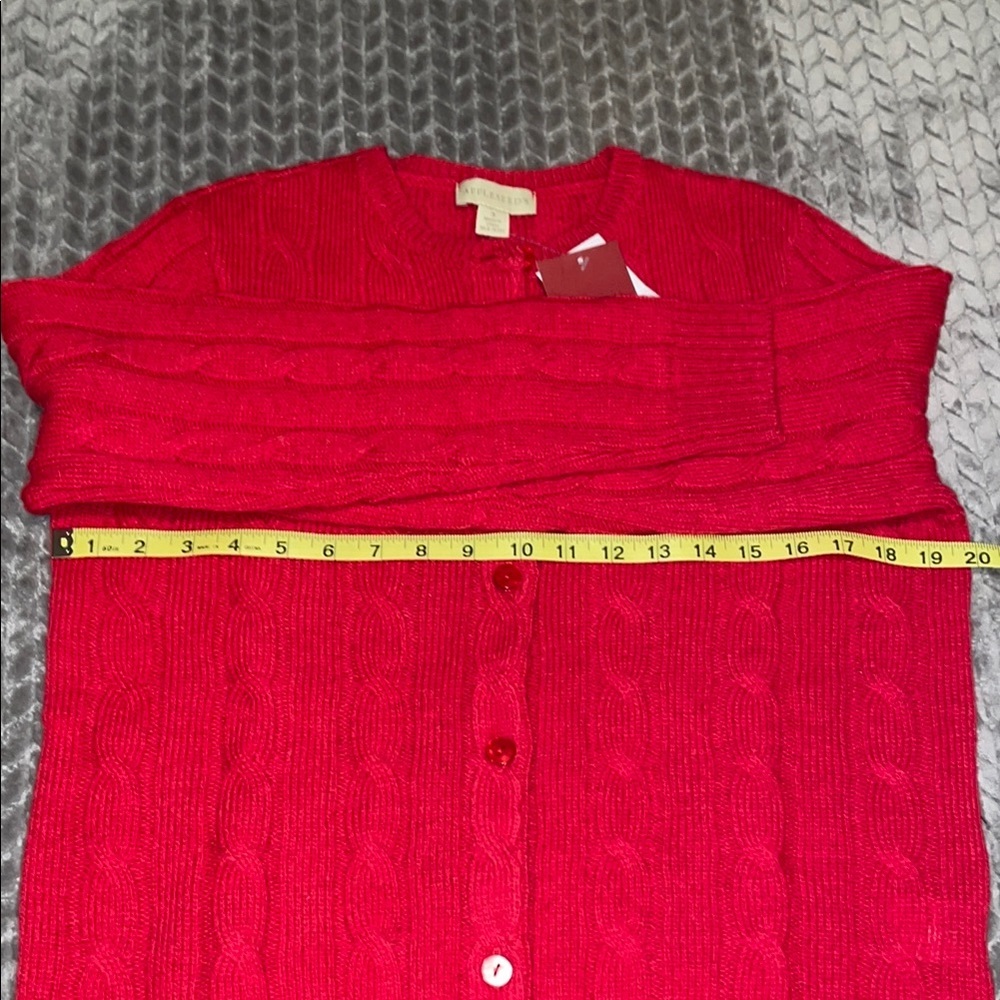 NWT 100% Wool Button Down Red Cardigan Sweater. Size Small. - Picture 10 of 11